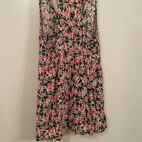 Kirra Women’s flowered tank top - Picture 6 of 6